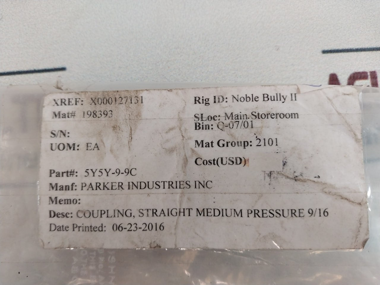 Parker 5Y5Y-9-9C Straight Medium Pressure 9/16