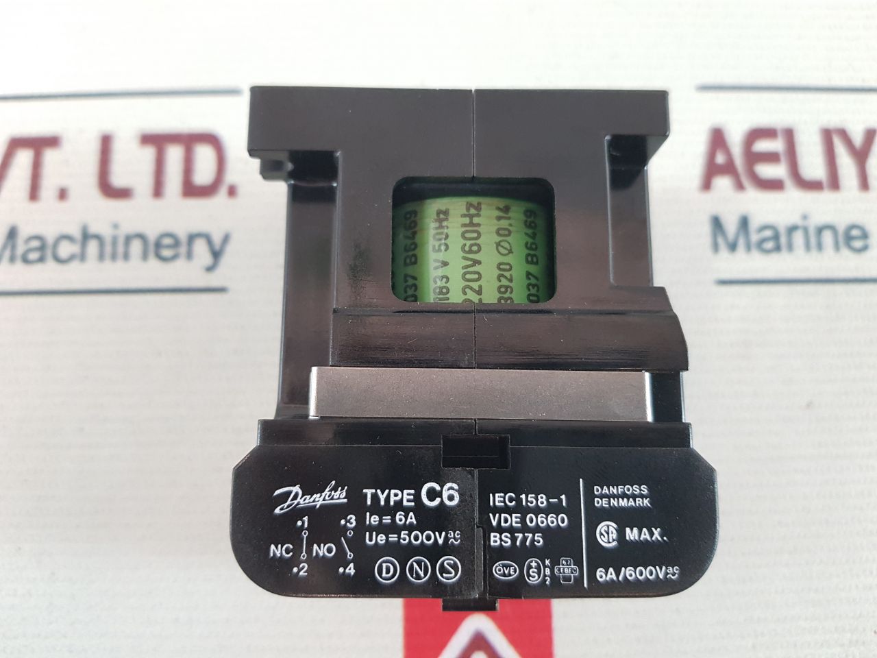 Danfoss C6 4 Pole Control Relay 037B0152