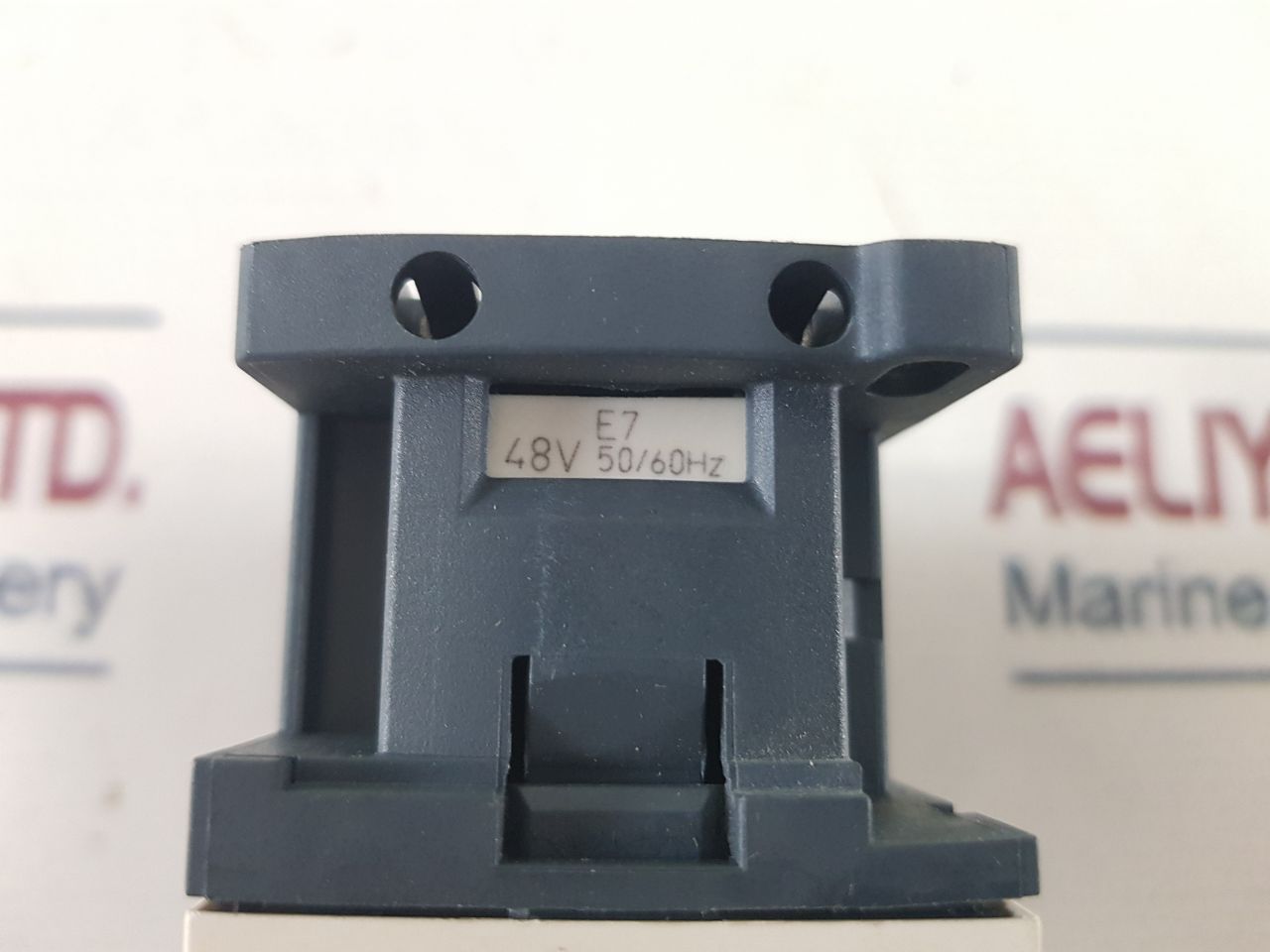 Telemecanique/Schneider Electric Cad50 Control Relay 48V