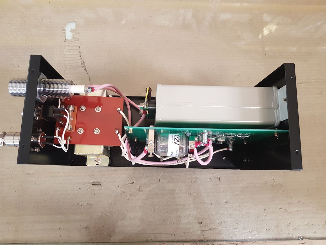 H.E. Igniter Unit