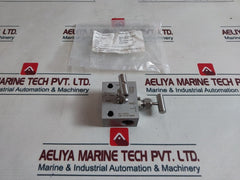 Swagelok Ss-v2Bf8 Valve Instrument Manifold
