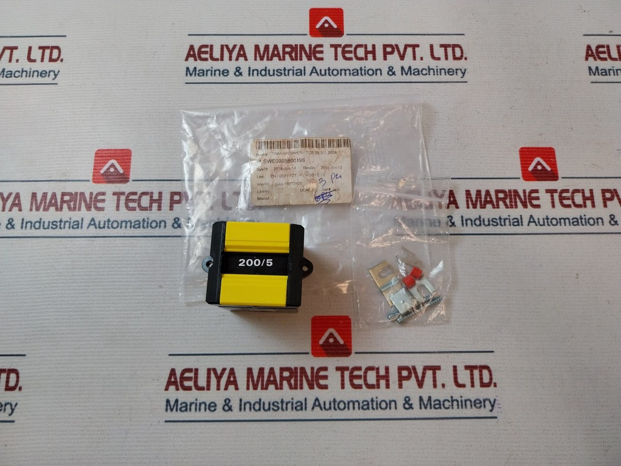 Socomec Tcb 28-30 Current Transformers 200A