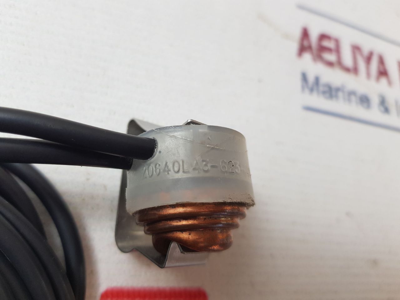 20640L43-623-c51 L120-4.0