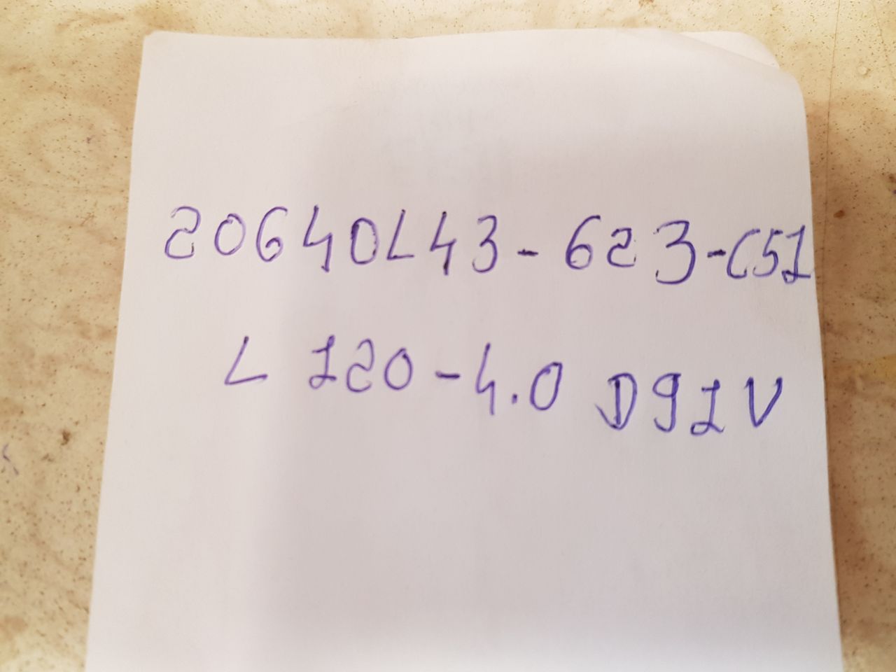 20640L43-623-c51 L120-4.0