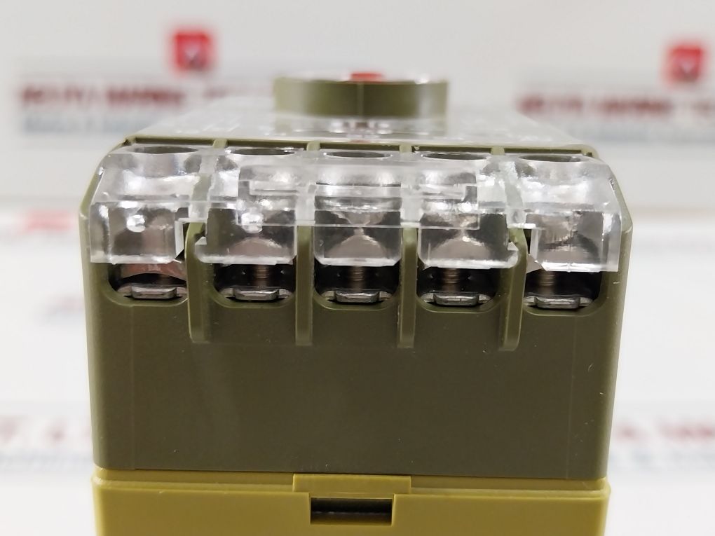 Pilz P1Uk Safety Relay 230Vac