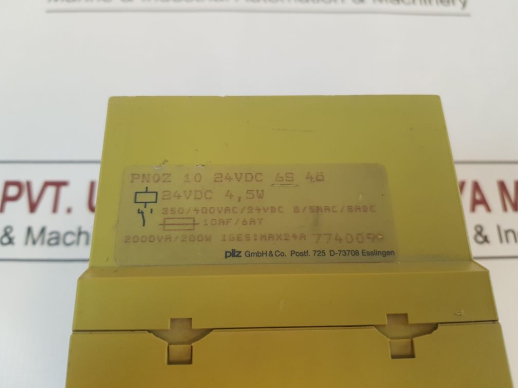 Pilz Pnoz 10 24Vdc 6S 4O Safety Relay 774009, 4.5W