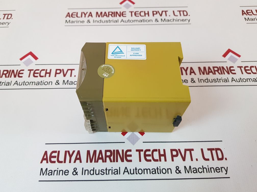 Pilz Pnoz 24Vdc 3S 1Ö Safety Relay 474695