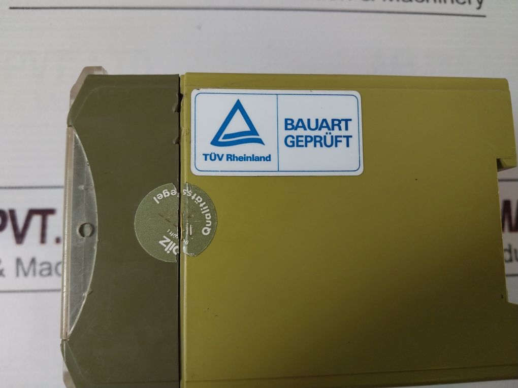 Pilz Pnoz 24Vdc 3S 1O 474695 Safety Relay 17753