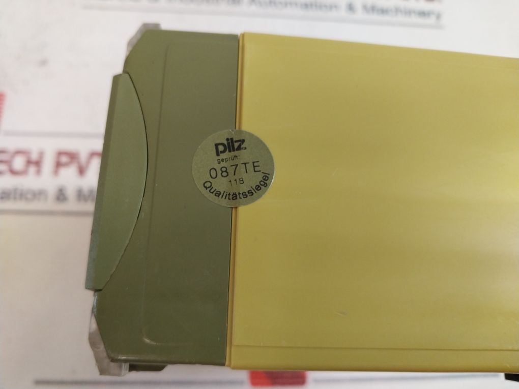 Pilz Pnoz 3 24Vdc 5S 1Ӧ 1W Safety Relay