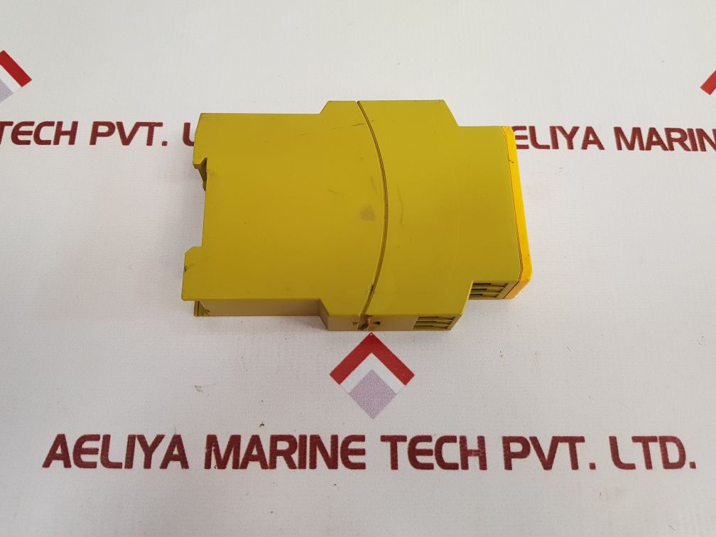 Pilz Pnozx1 Safety Relay 24VacDc 3NO 1NC