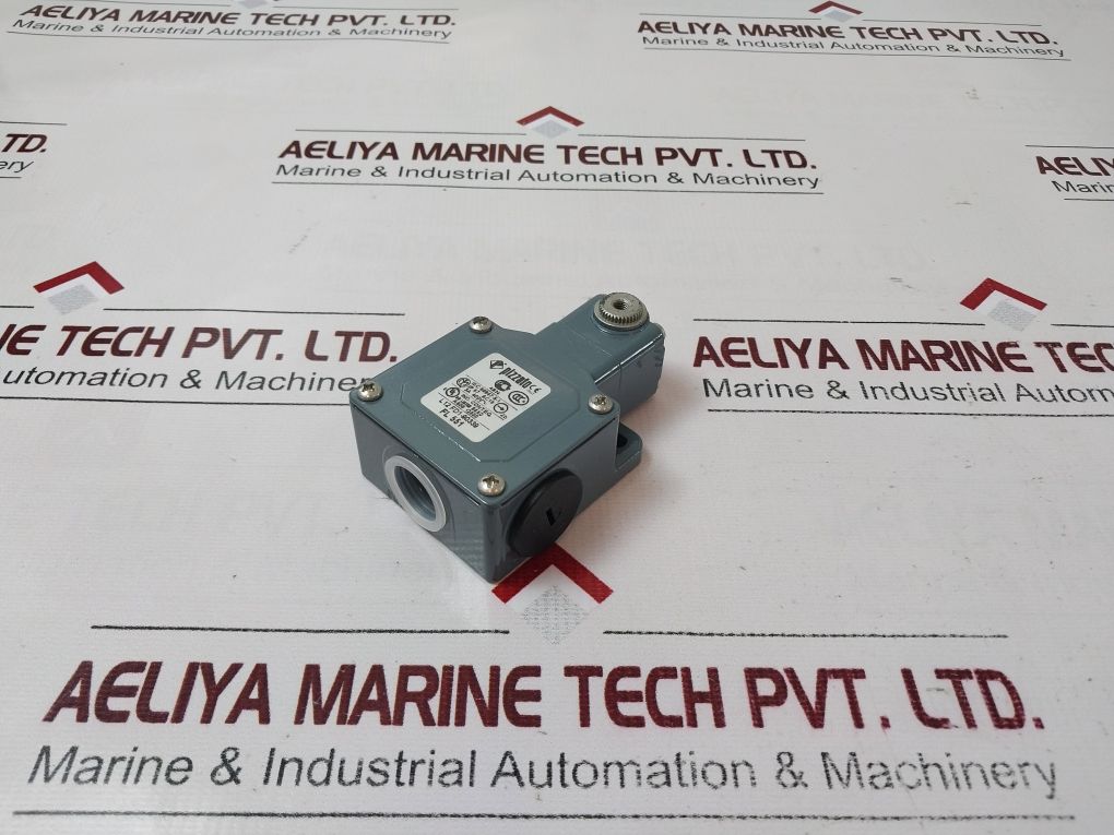 Pizzato Fl 551 Limit Switch 3A 400V~