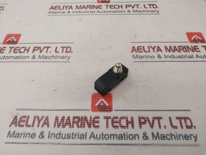 Pizzato Mk V11D06 Microswitch