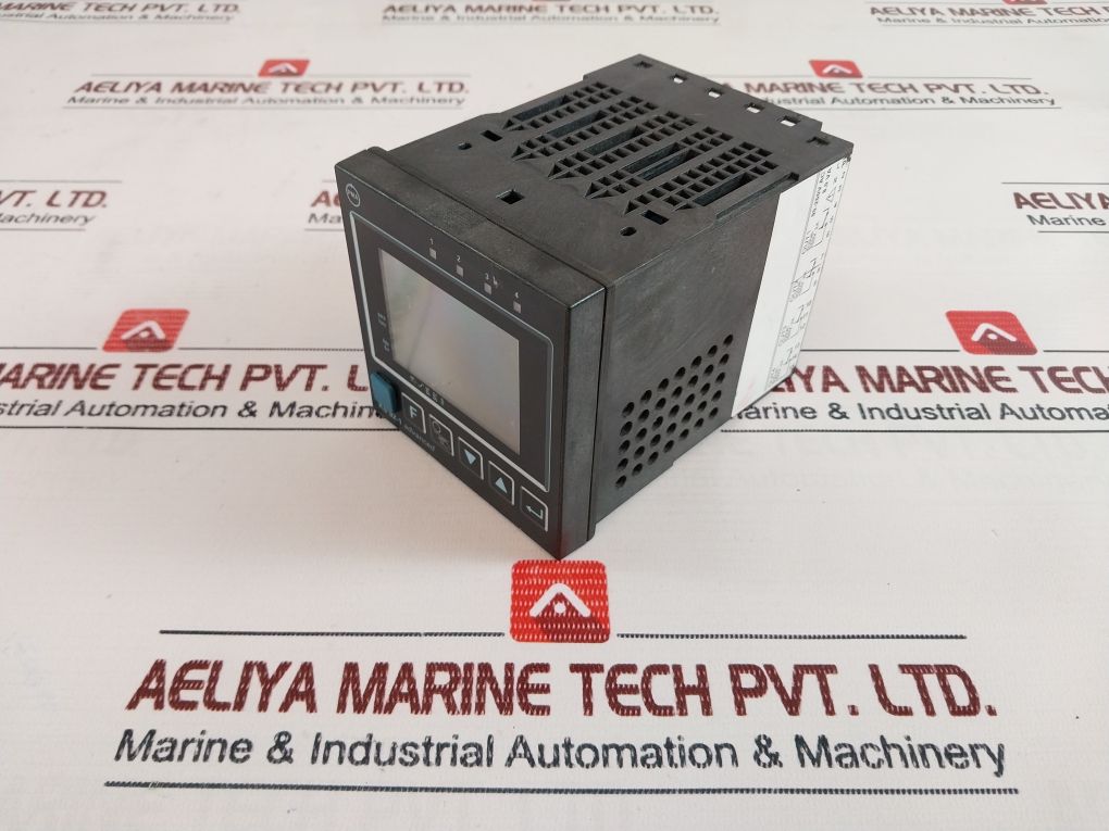 Pma Ks92-110-0009E-000 Temperature Controller