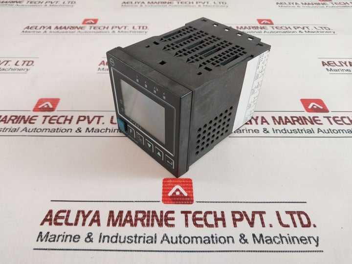 Pma Ks92-110-0009E-000 Temperature Controller