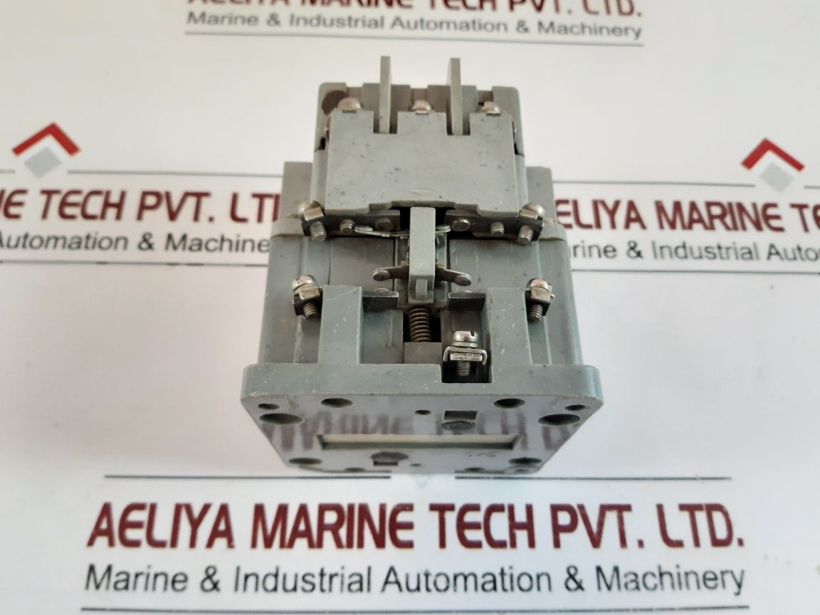 Pme-211 At Magnetic Starter ~380V 50Hz