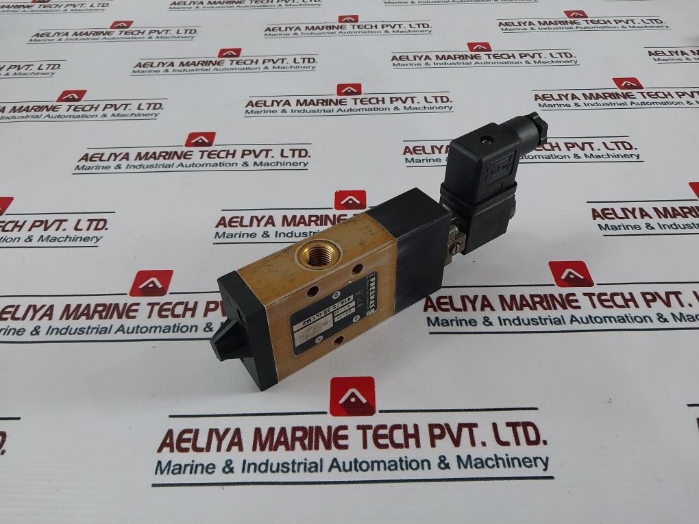 Pneumax 414/2.32.0.1.M2 Solenoid Valve 220V 50/60Hz