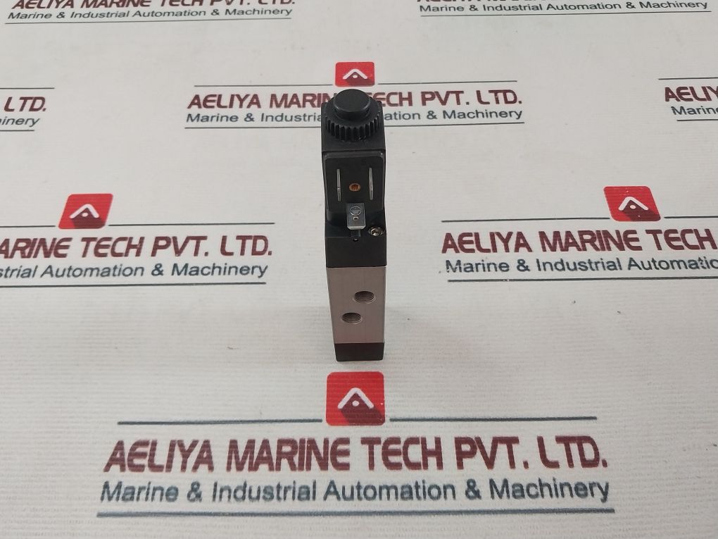 Pneumax 488.52.0.1.M56 Single Solenoid Valve 24V Ac/9Va