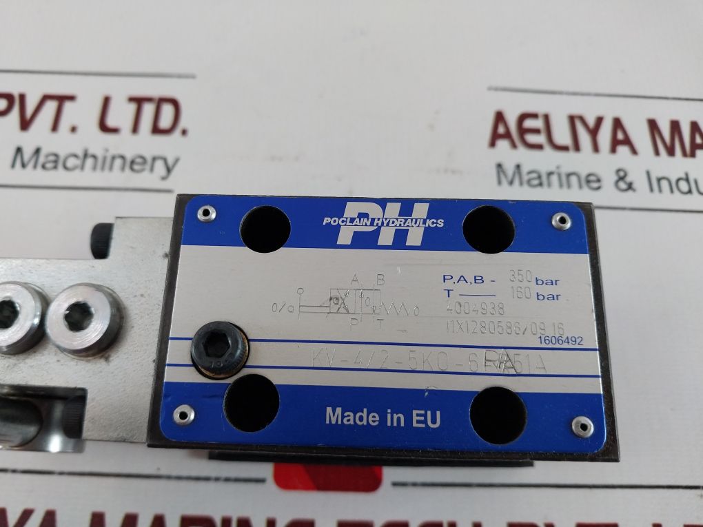 Poclain Hydraulics Kv-4/2-5Ko-6Ra51A Valve