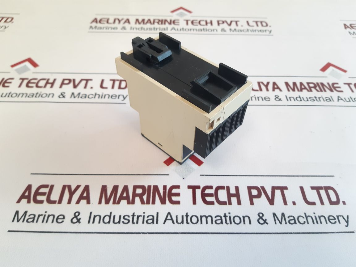 Point Lighting Pl10768-1 Surge Protector
