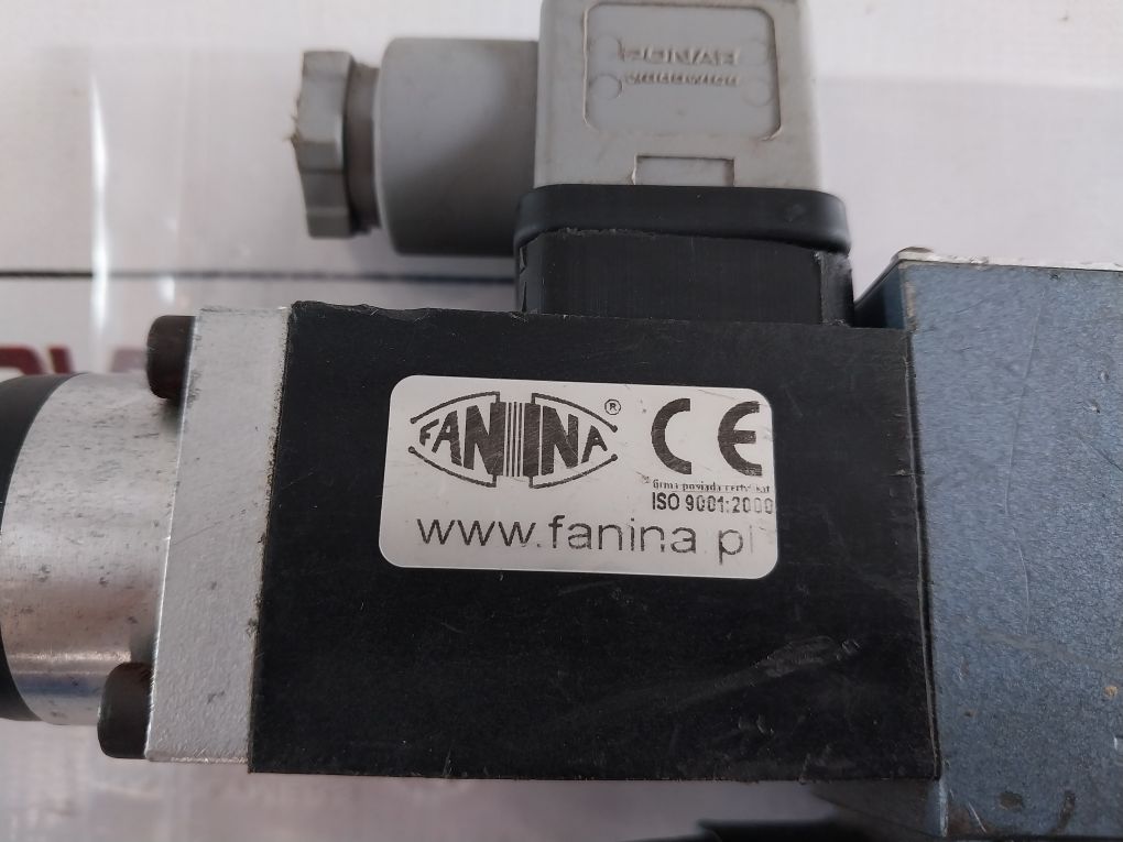 Ponar Wadowice Dbwc-10 B-2-42/315U Pressure Relief Valve