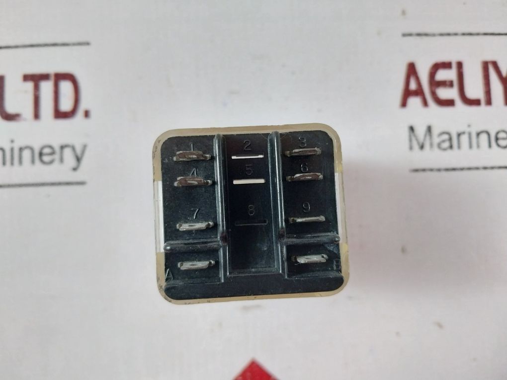 Potter & Brumfield Kup-11D15-24 Cube Power Relay 24Vdc