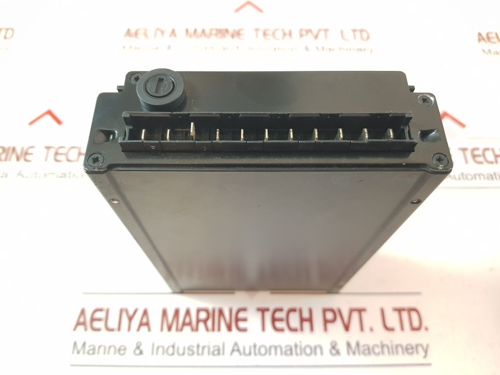 Power-one lm1602-9rd9a ac-dc/dc-dc converter