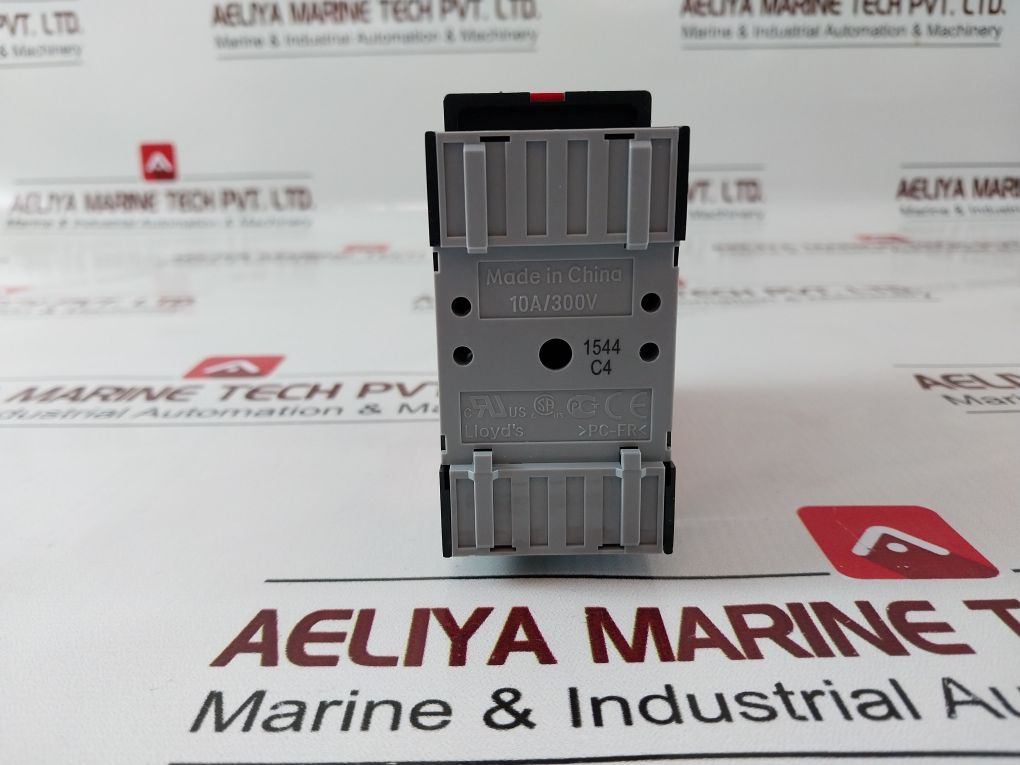 Pr Electronics 2204 Isolation Amplifier With Base