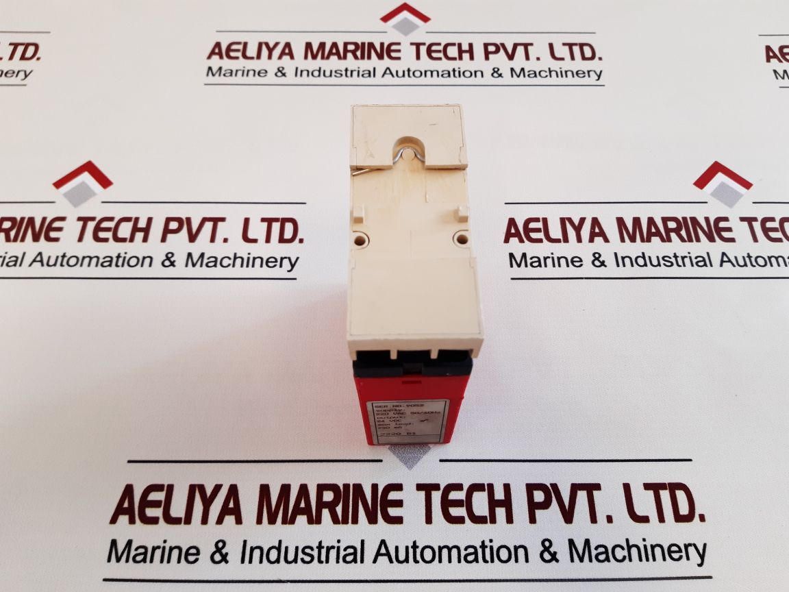 Pr Electronics 2220 B1 Power Supply With Base