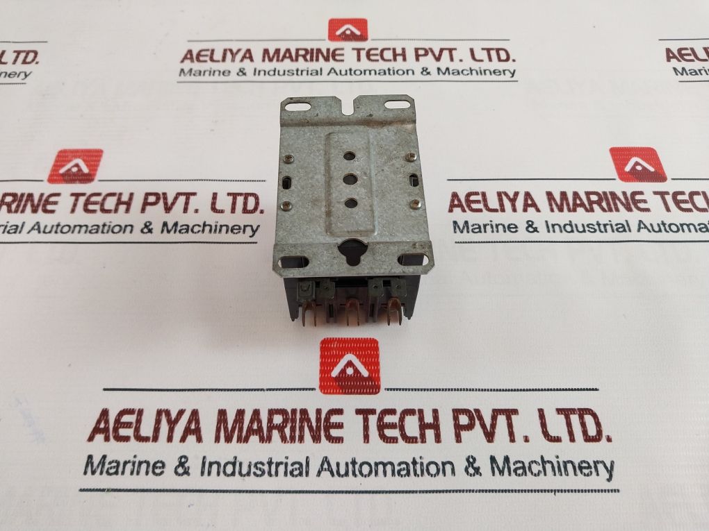 Products Unlimited 3100-30Q1028Mq