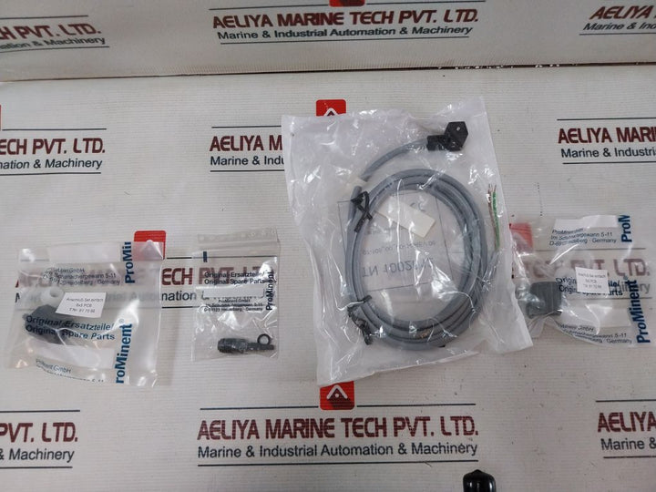 Prominent Bt5B0713Npb2000Ua110000 Solenoid Metering Pump Set