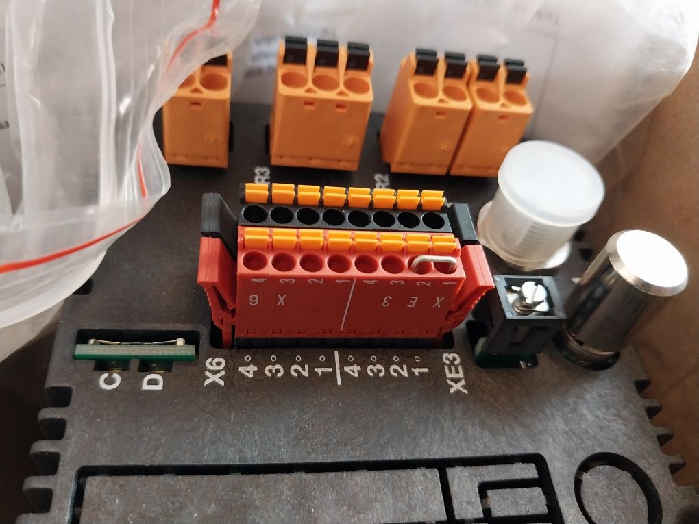 Prominent D1Ccd00601000Vp5001G22En Dulcometer 90-253 Vac 50/60 Hz Ip54