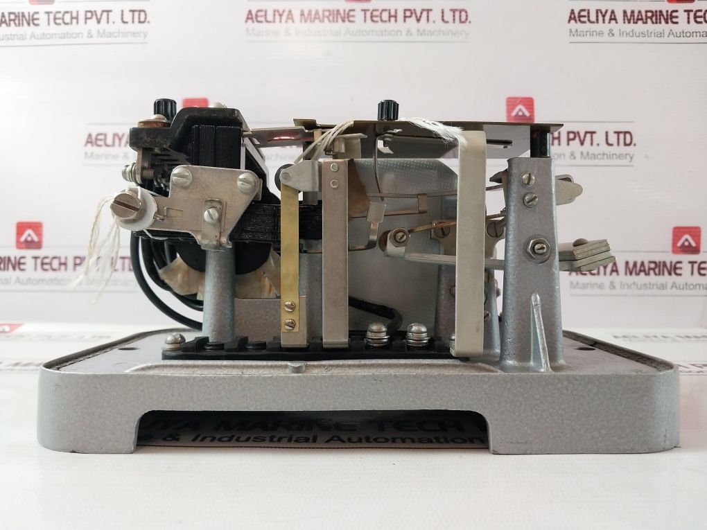 Pt-81/1 04 Current Relay