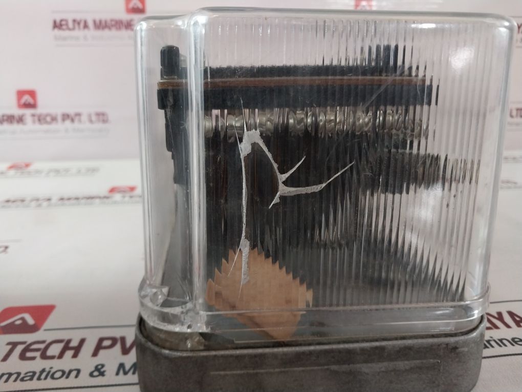 Pt-81/1 04 Current Relay