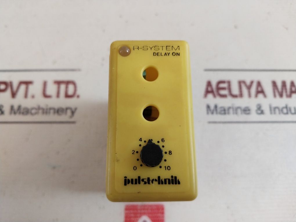 Pulsteknik Rad Delay On Timer With Base 8A 250V 250 Va