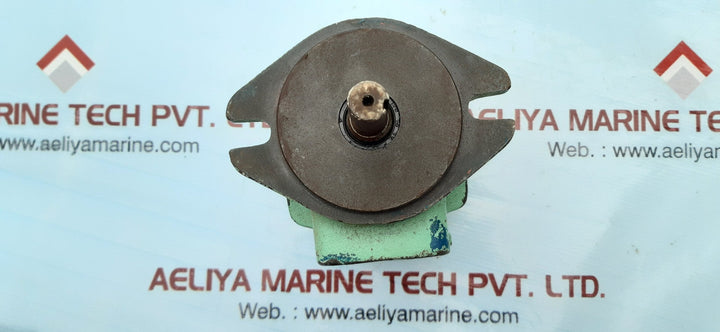 Yuken pvr1t-12-l-ra-2080 hydraulic pump