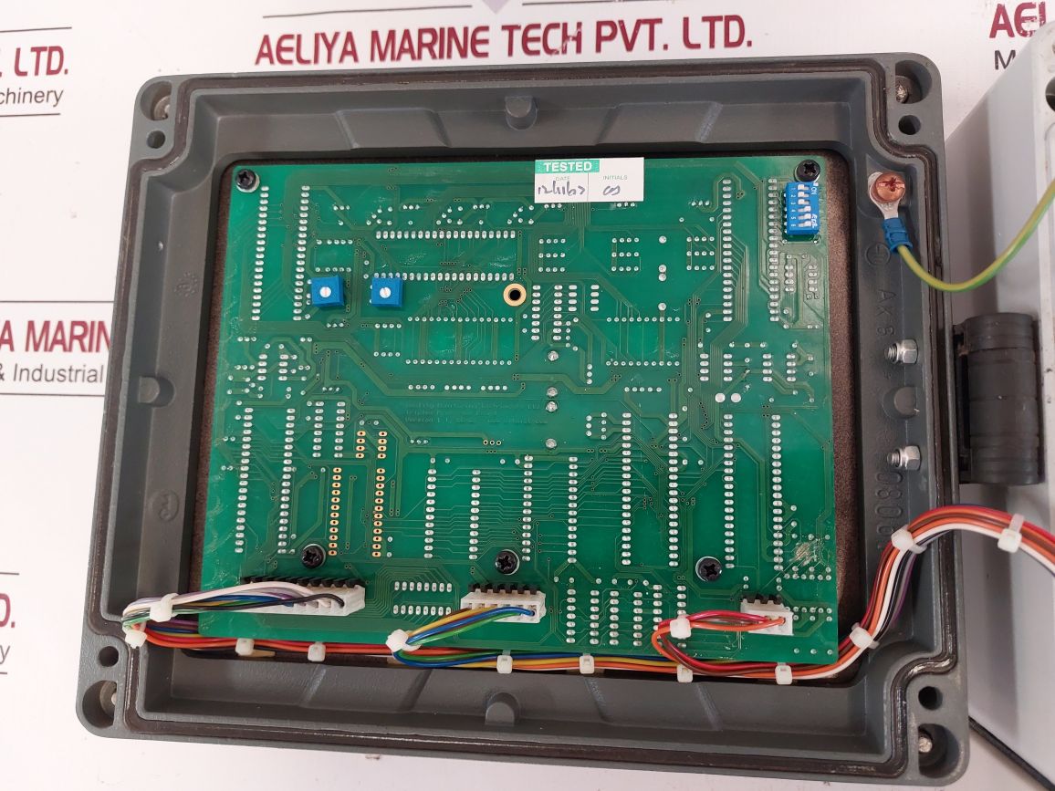 Qmi Triplex Oil Mist Monitor
