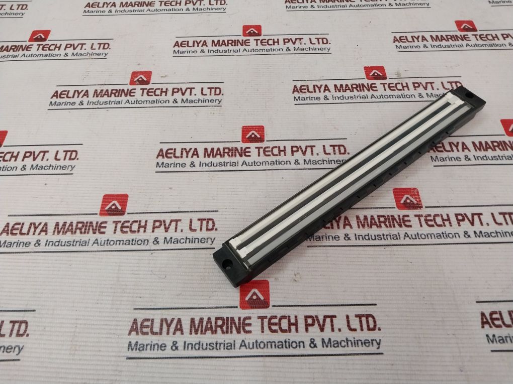 Qswm2R216X-7042-fa-0049C