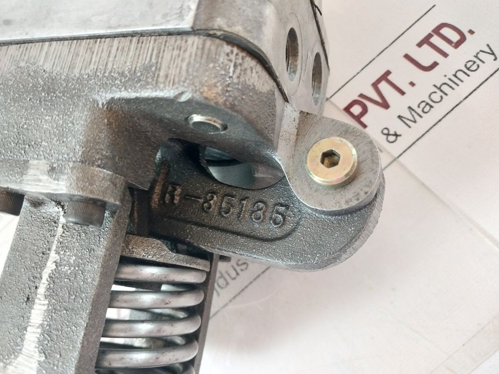 R-35135 35903129
