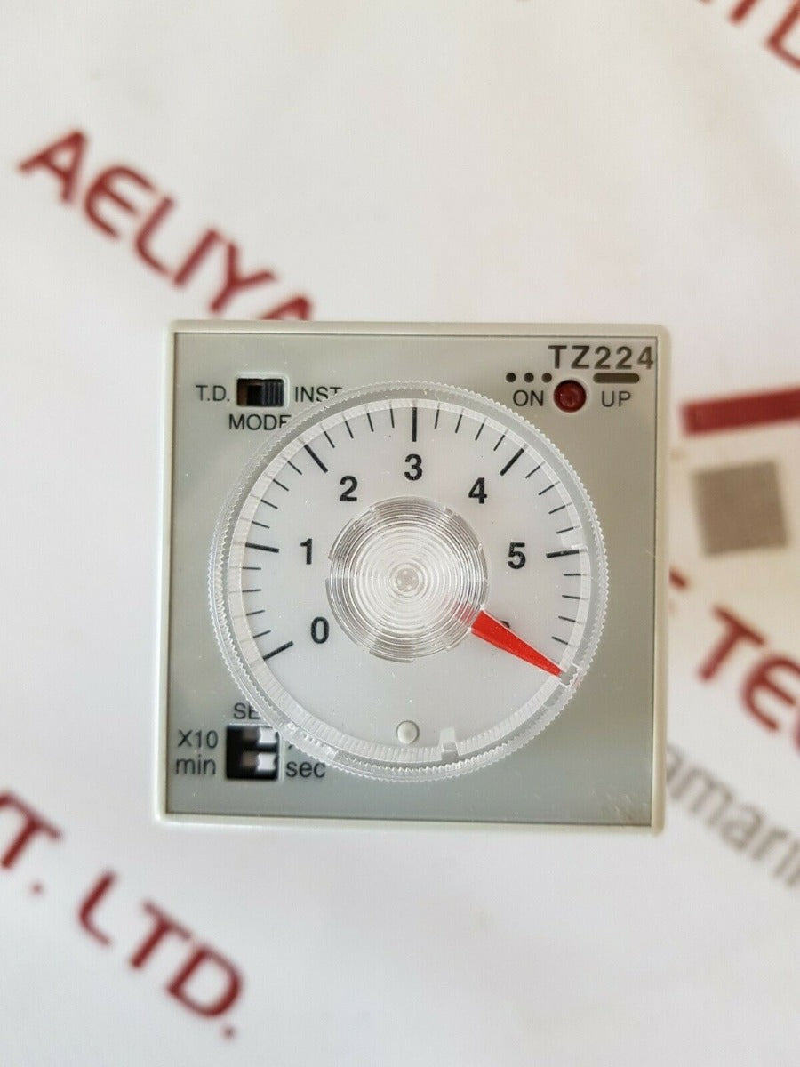 Matsushita tz224-a2c60m-ac120v multi range timer