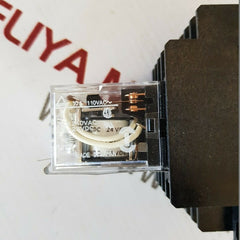 Omron ly3-d 24vdc relay socket