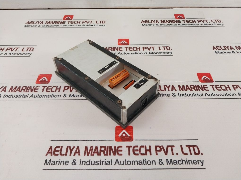 Racal-decca Isis Engine Room Status Marine Bridge Unit