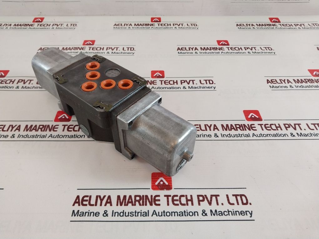 Racine Fd4 Dshs 704S 01