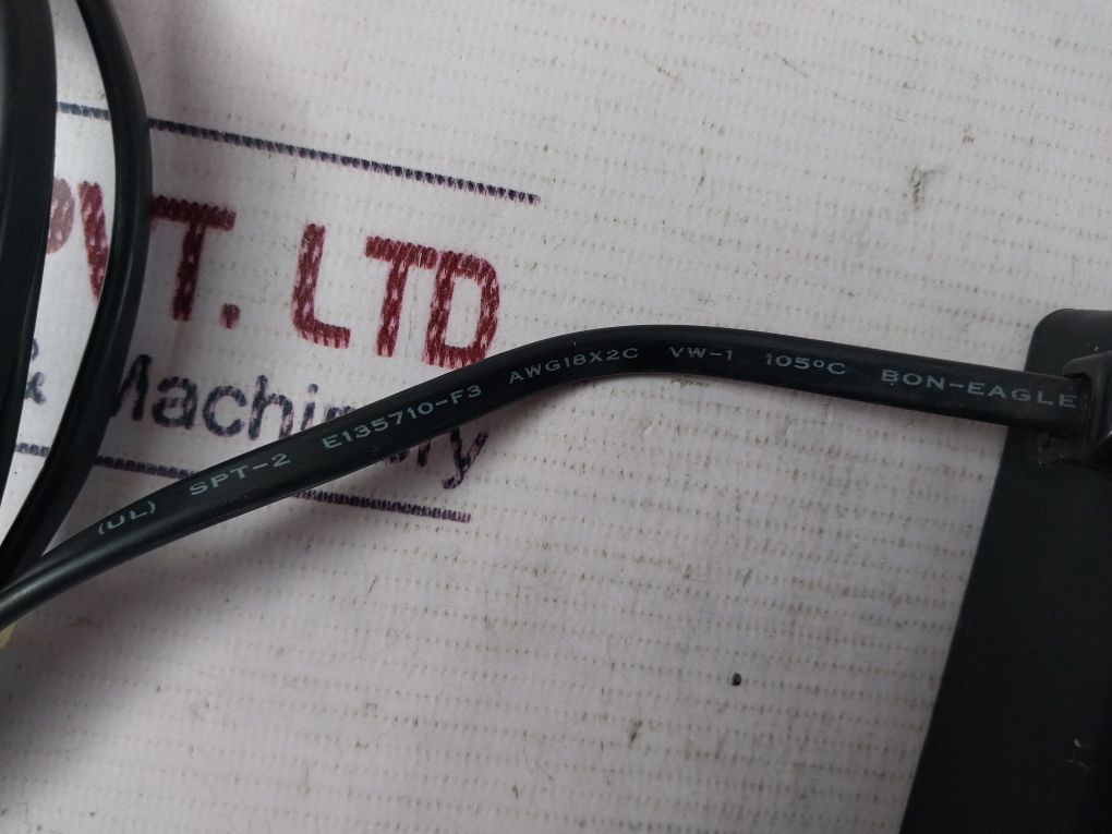 Radioshack 15-1168 Distribution Amplifier 120Vac 60Hz 3W Max