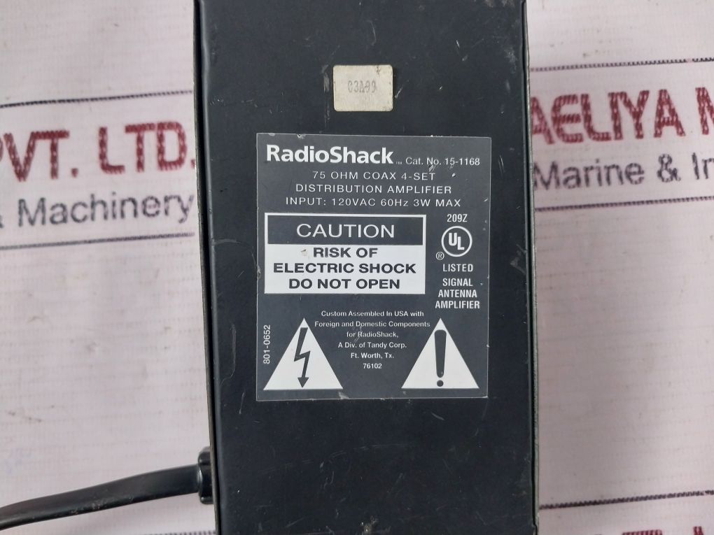 Radioshack 15-1168 Distribution Amplifier 120Vac 60Hz 3W Max