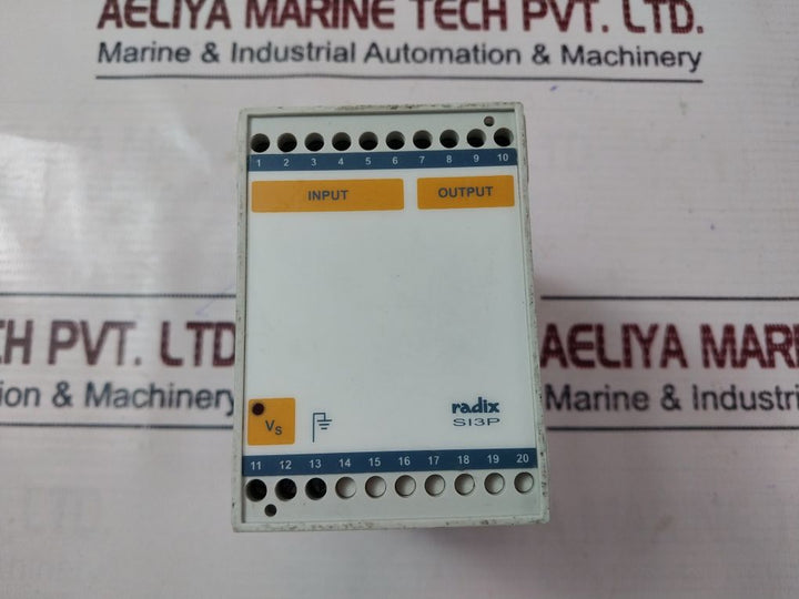 Radix Si3P 3-port Signal Isolator