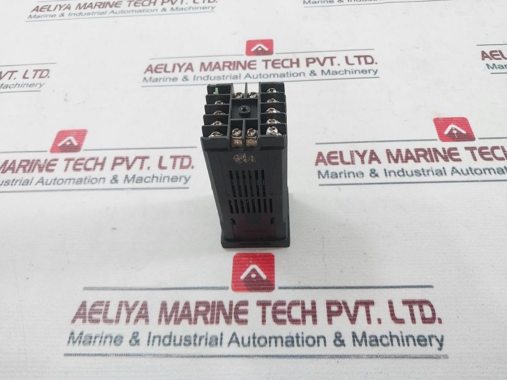 Radix X48A Programmable On-off Controller