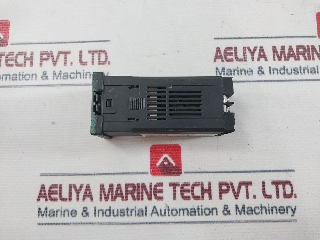 Radix X48A Programmable On-off Controller