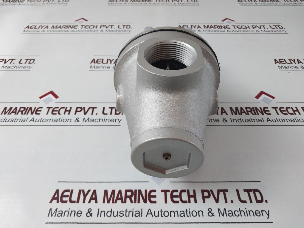 Ram Hoist & Winch K6Ab674