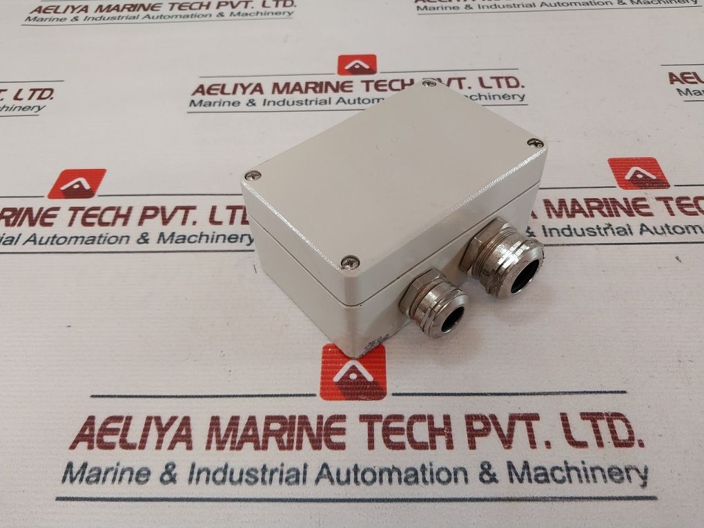 Raytheon Anschutz 134-109 Junction Box