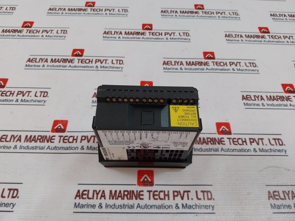 Red Lion Mc2238X 5 Digit Digital Panel Meter Controller